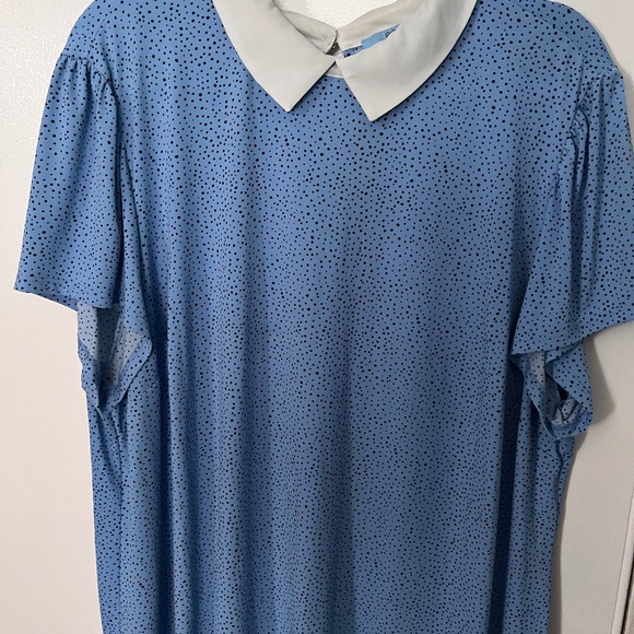 CeCe Tops - CeCe Peter Pan blouse